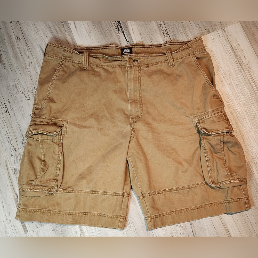 Timberland Cargo Shorts Khaki Mens Size 40 6 Pocket Button Close